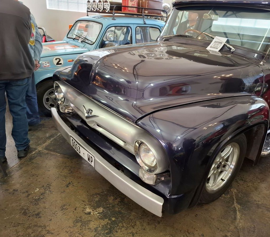 Wild Buggers Beach Buggy Club visiting the Ford Model T Museum in Wellington.