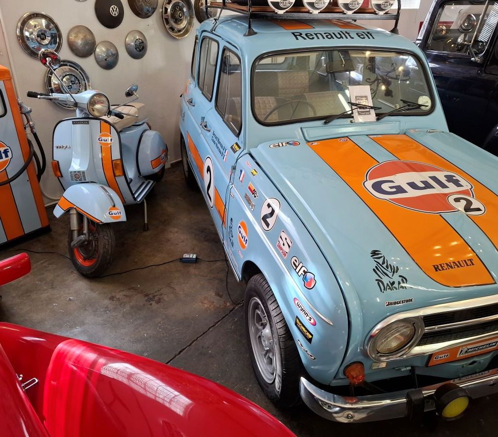 Wild Buggers Beach Buggy Club visiting the Ford Model T Museum in Wellington.