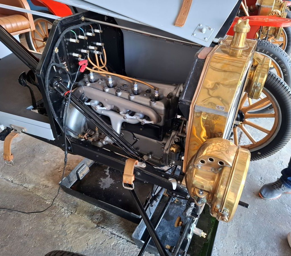 Wild Buggers Beach Buggy Club visiting the Ford Model T Museum in Wellington.