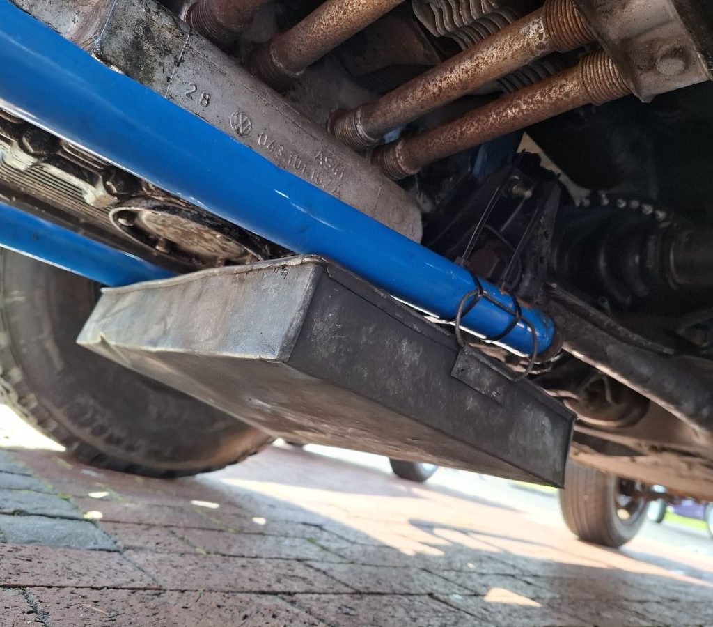 Clive & Linda’s Beach Buggy with a custom permanent drip tray to catch oil leaks.