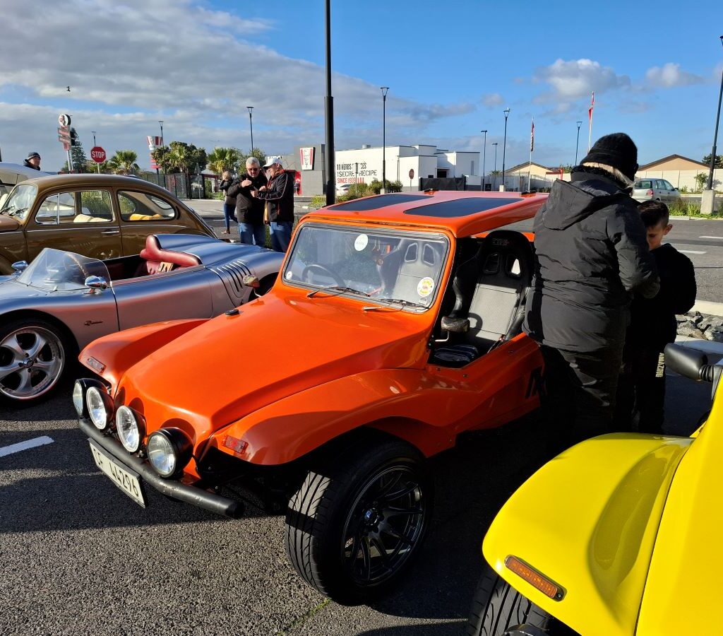 Brent & Sam's orange VW Air-Cooled Salamander beach buggy 'The Wasp' at Wild Buggers 'Revving Up for the Lens' cruise